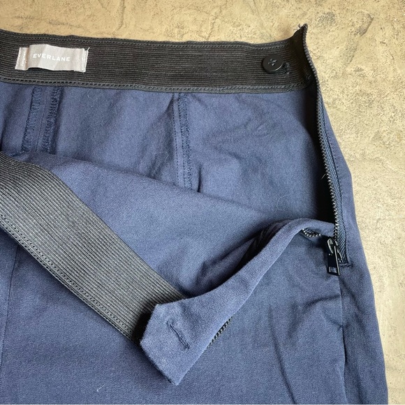 Everlane Cropped Side Zip Workpants Navy Blue Women's Sz 10 - Picture 3 of 10